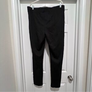 Black High-Waisted Seamless Leggings